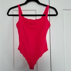 SKIMS fits everybody body suit